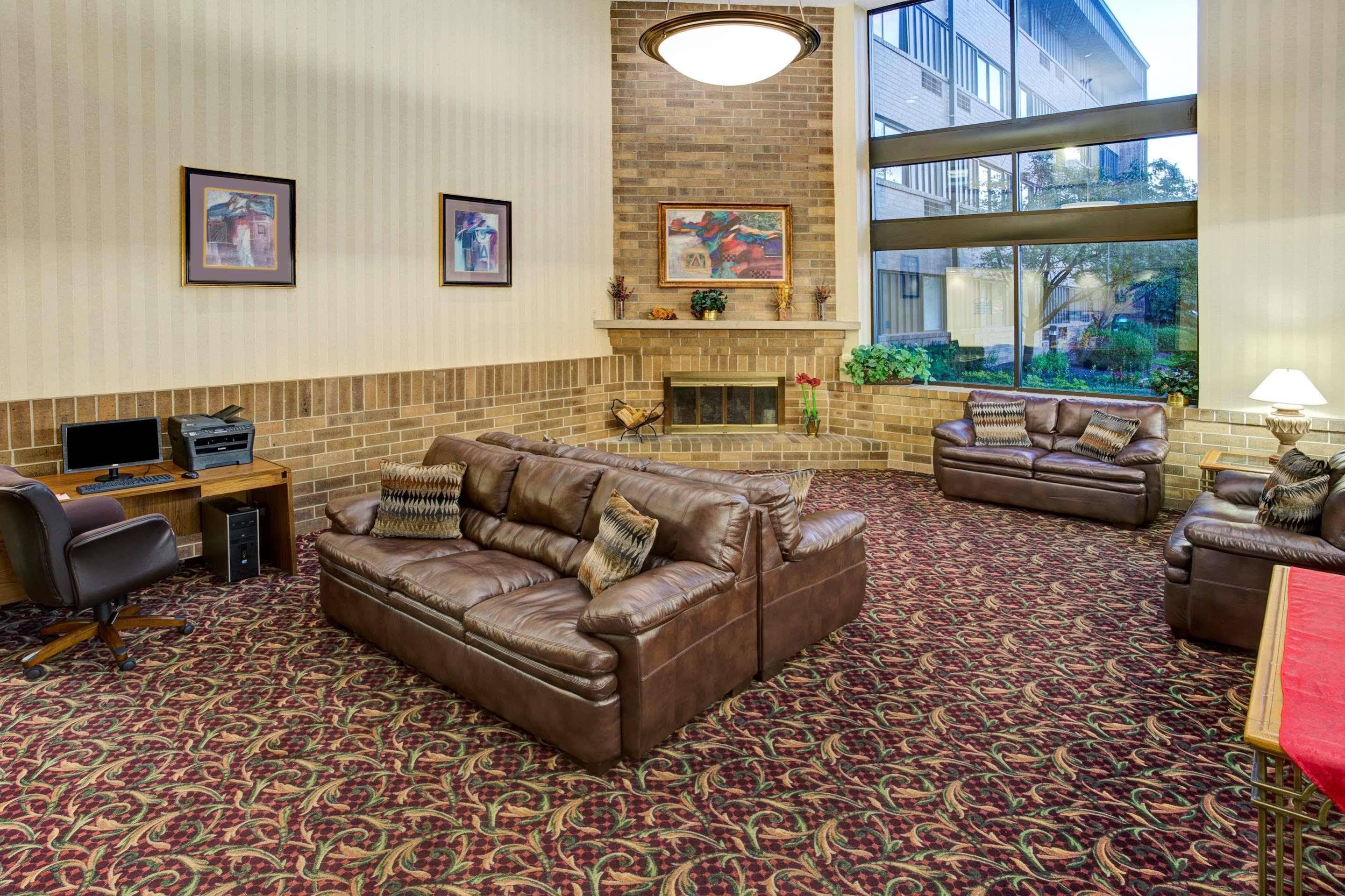 Holiday Inn Indianapolis - Airport Area N By Ihg Eksteriør bilde