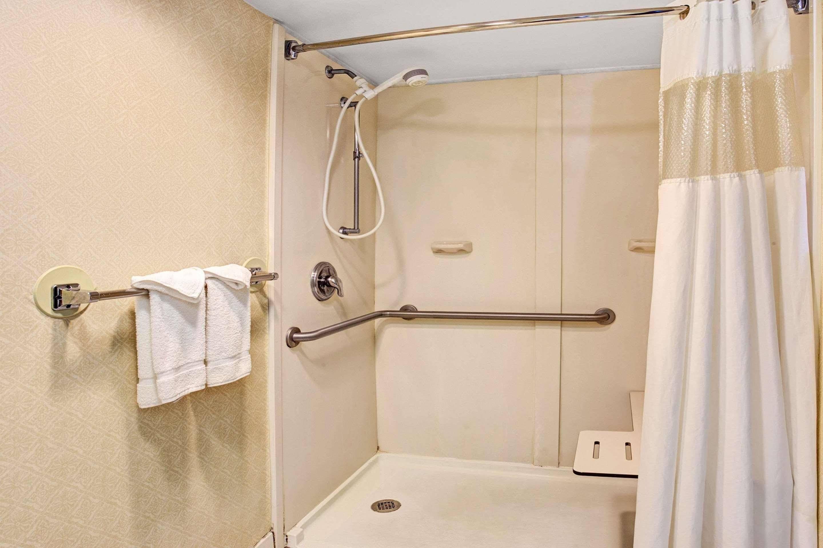 Holiday Inn Indianapolis - Airport Area N By Ihg Eksteriør bilde