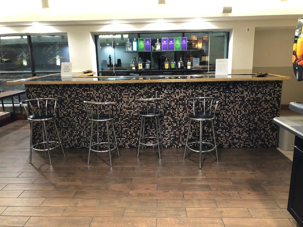 Holiday Inn Indianapolis - Airport Area N By Ihg Eksteriør bilde
