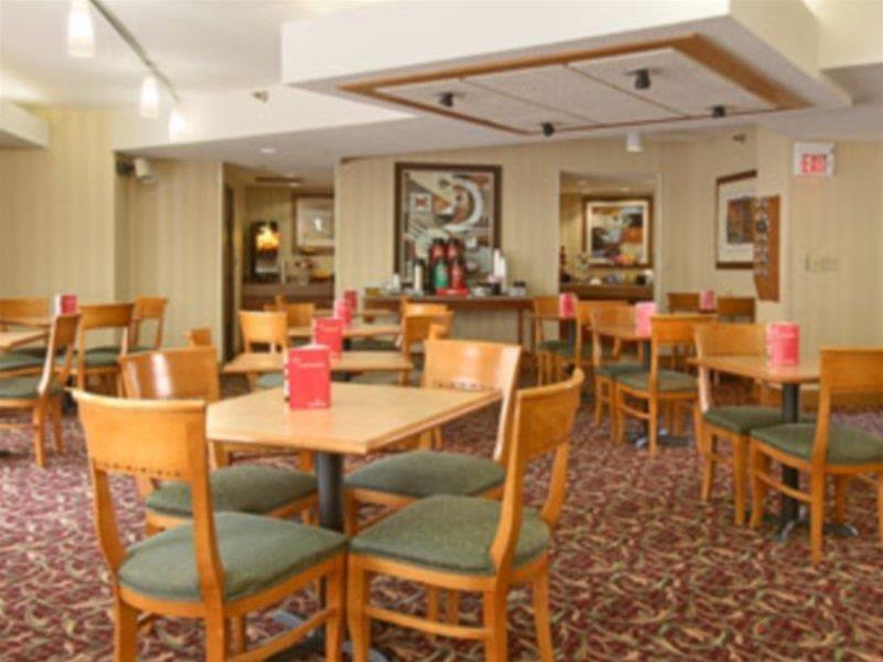 Holiday Inn Indianapolis - Airport Area N By Ihg Eksteriør bilde